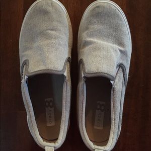 Gray crazy 8 boys shoes size2. OBO